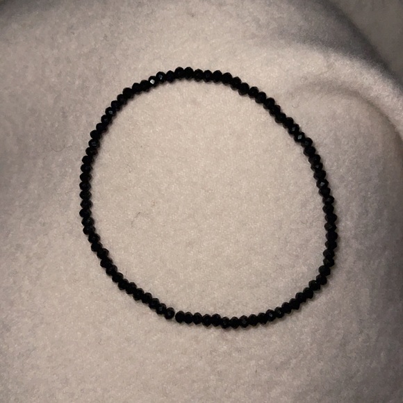 Black Spinel Bracelet - Picture 4 of 4